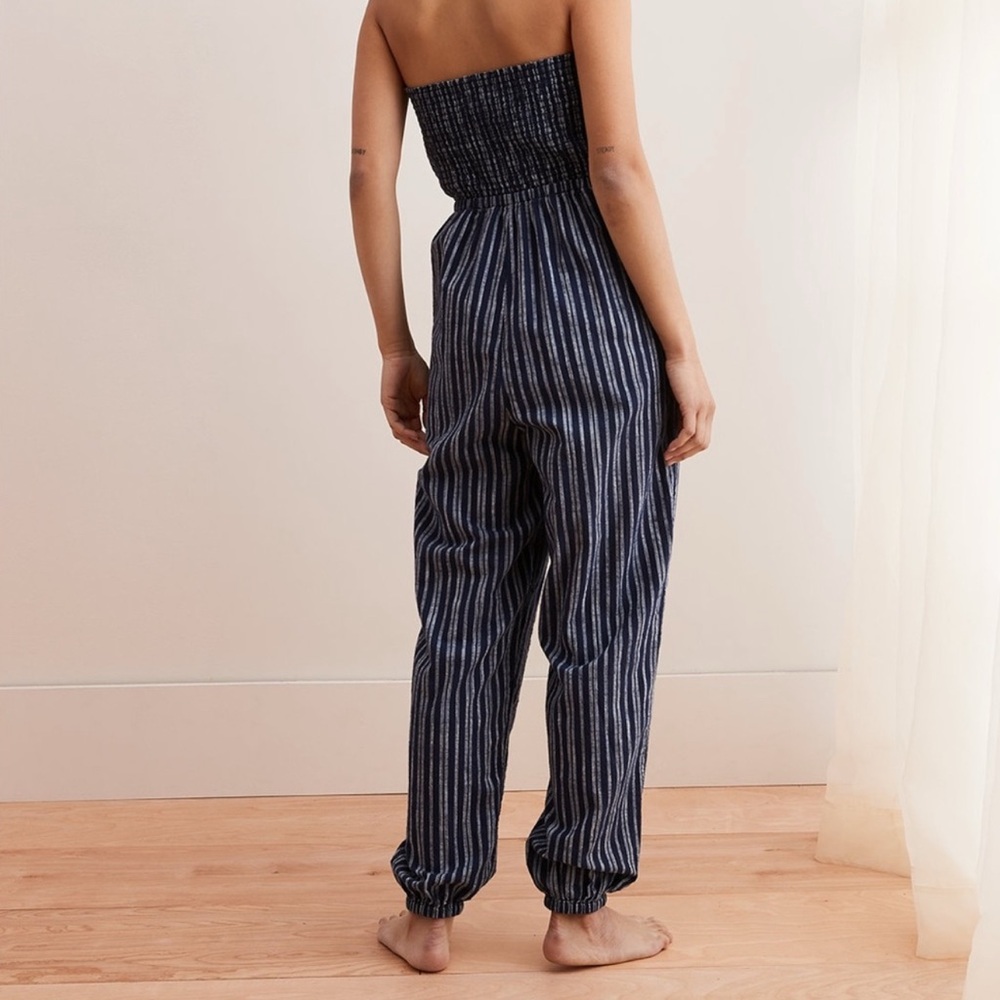 AERIE STRAPLESS JUMPSUIT - Picture 2 of 6